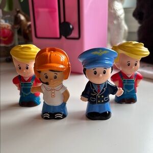 4 little people characters 2012 2013 pilot Eddie